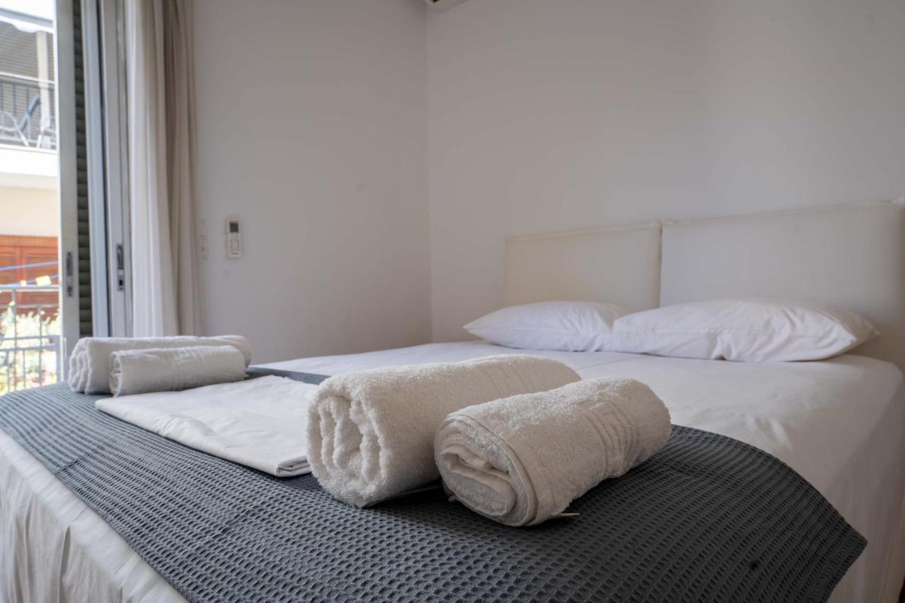 Lefkas Town Apartment *